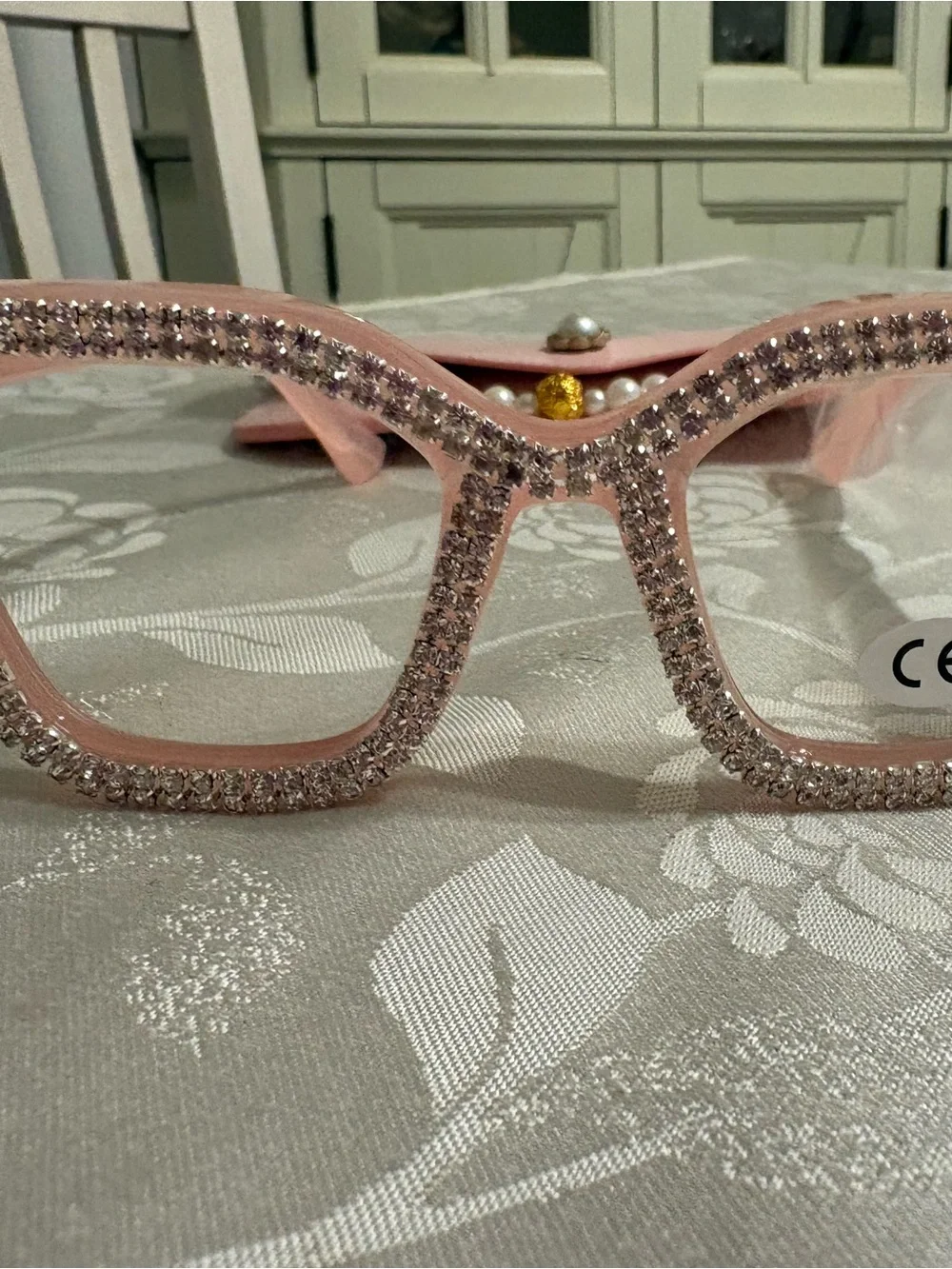Diamond studded Glasses +2.00 case & Pearl Neck Hanger “anti-Blue light” New